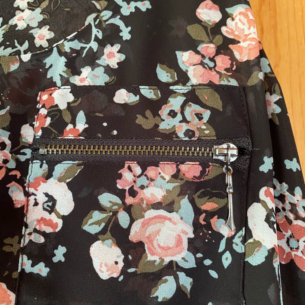 Floral Tank - Picture 3 of 5
